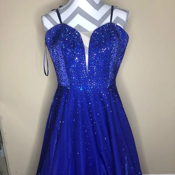 Midnight Sky Ballgown - Picture 2 of 6